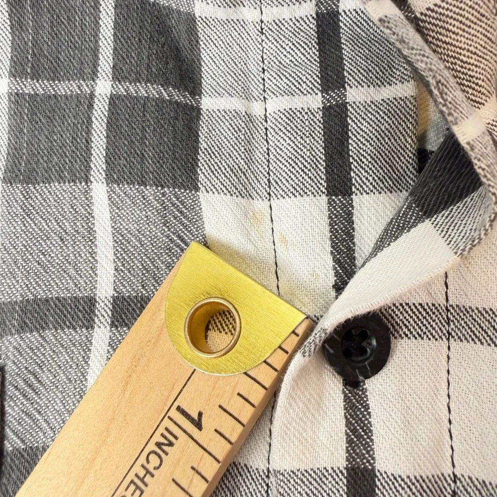 Levi's Plaid Button Down Modern Authentics Shirt Mens XL Grey Heritage Outdoorsy